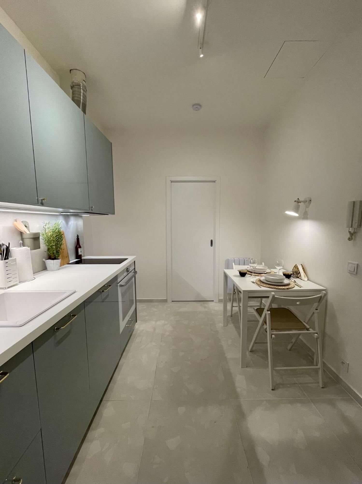 Urban Retreat I Modern Boho Apartments In Lovely Letna District - 10 Minutes From Old Town Прага Екстериор снимка